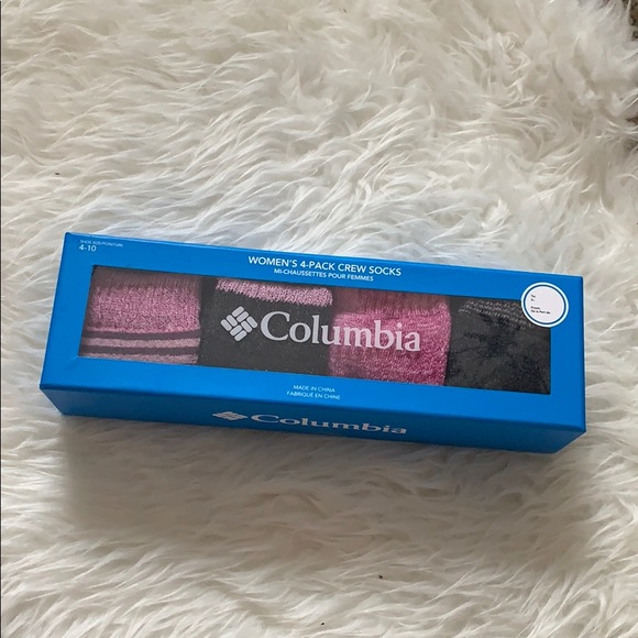 Columbia Accessories - NWT Columbia 4-Pack Crew Socks🌟